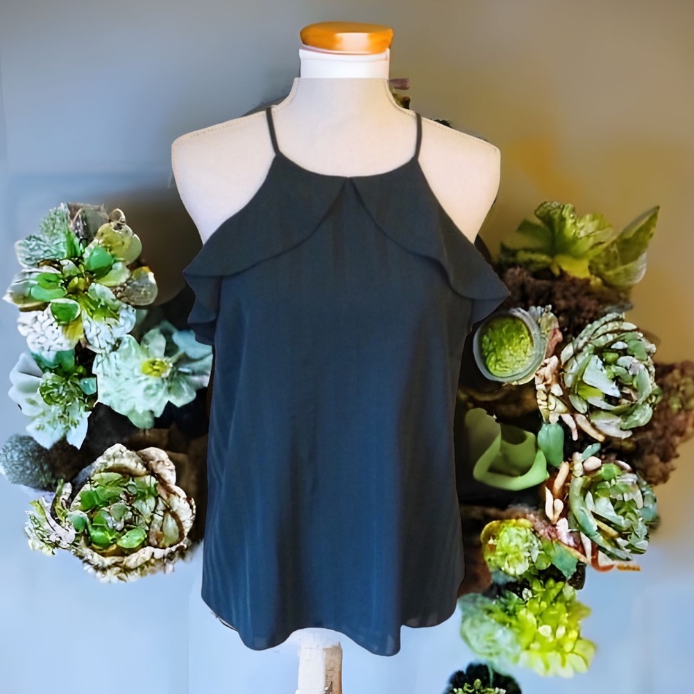 Gorgeous Green ruffle top
